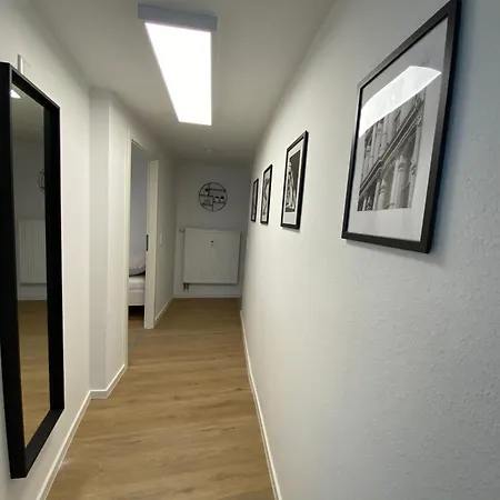 Altes Kino 1 - Modern, Ruhig 65 M2 Tv Netflix Wlan