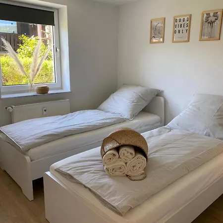 Altes Kino 1 - Modern, Ruhig 65 M2 Tv Netflix Wlan Apartmán Momlingen